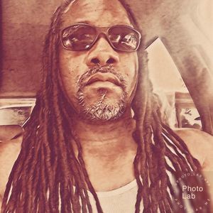 Meet your Posher, Carl